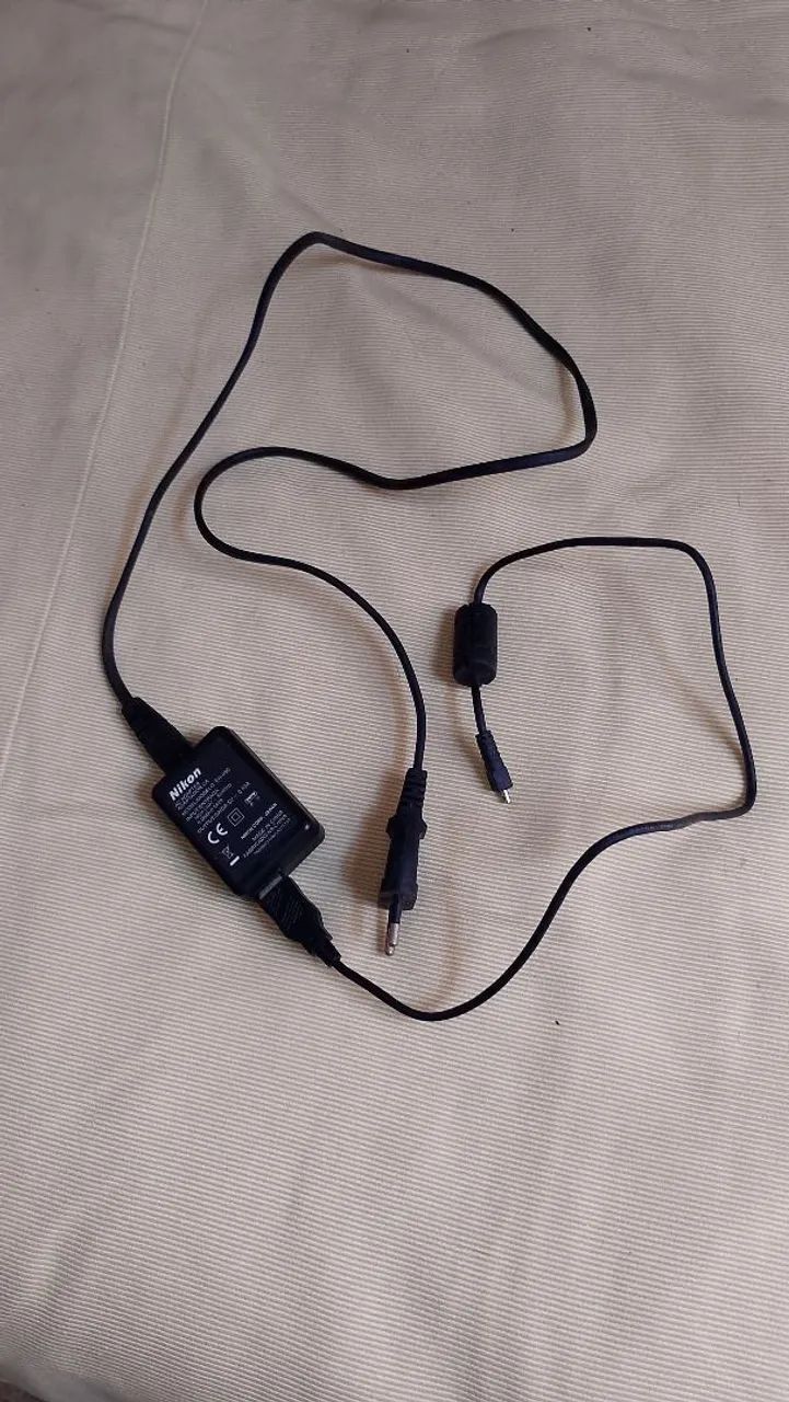 Carregador de câmera digital Nikon 