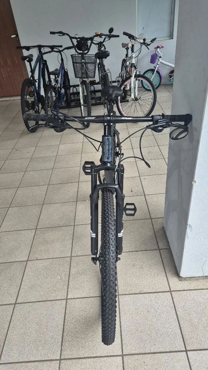 Bicicleta KRW aro 29 com freio hidráulico e 27 marchas - Foto 5