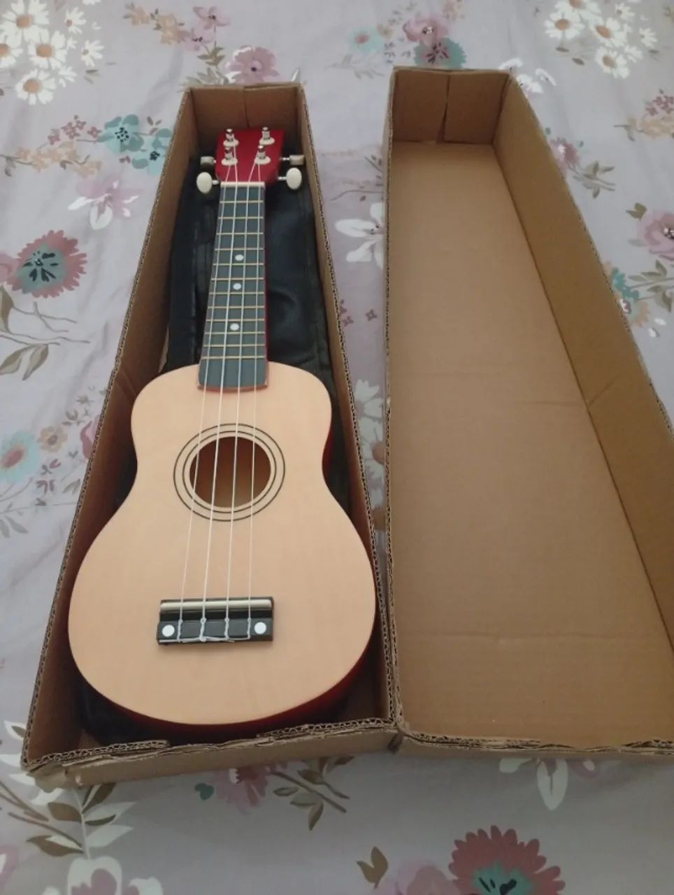 Ukulele  - Foto 3