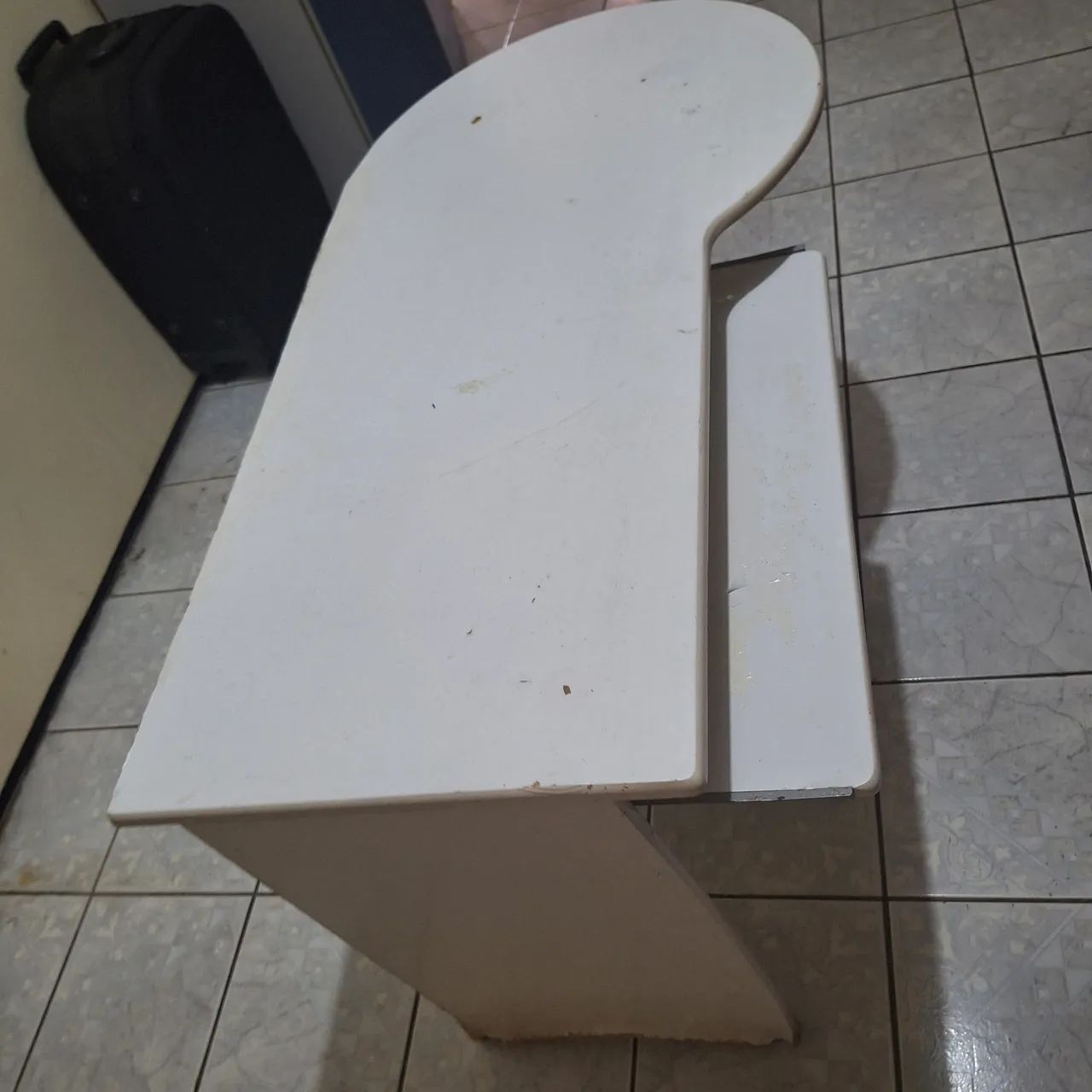 Mesa para Computador / Gamer em Ótimo Estado
433925528665477121