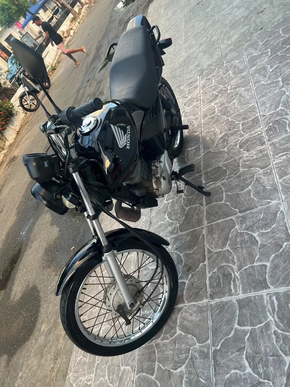 Vendo ótima moto  - Foto 4