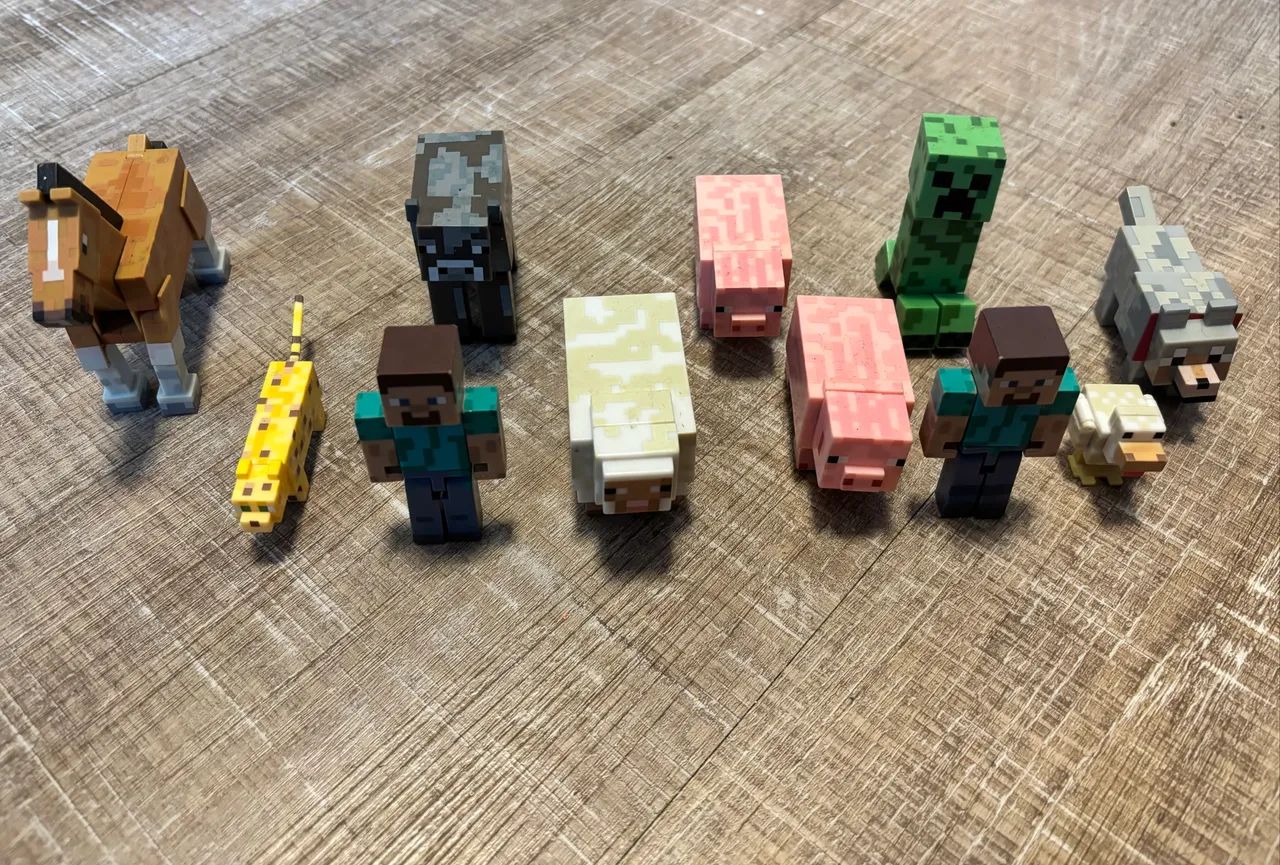 Brinquedos/Colecionaveis Minecraft - Foto 2