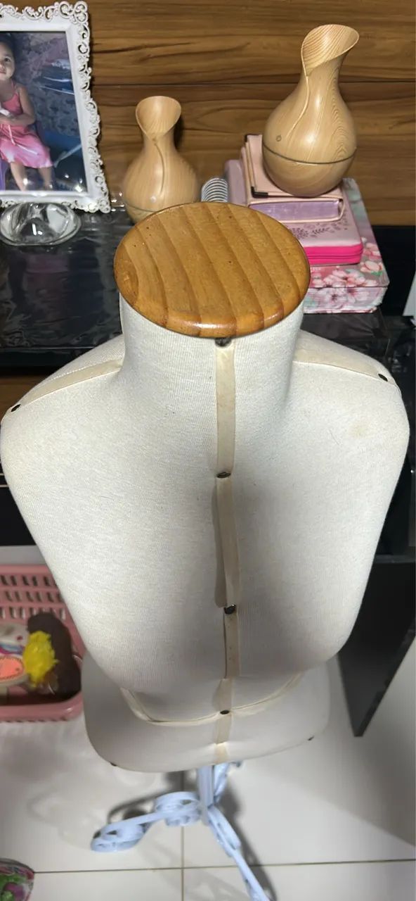 VENDE SE MANEQUIM NOVO - Foto 4