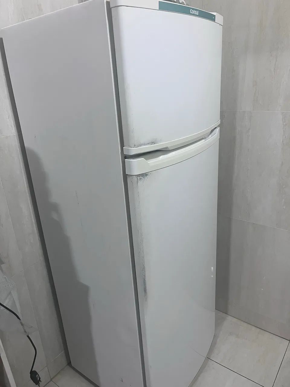 Refrigerador 334 litros 