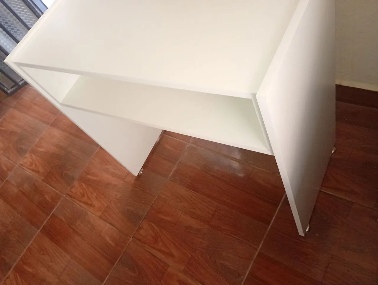 Mesa para manicure 
