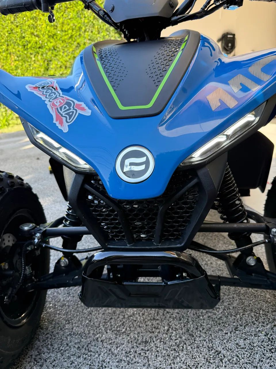 QUADRICICLO CFORCE 110cc injeção eletrônica, freios a disco 