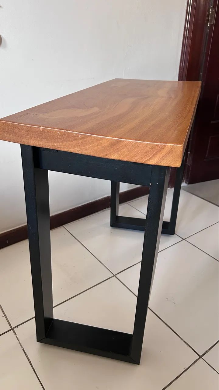 Mesa escritório da PERFINI  - Foto 4