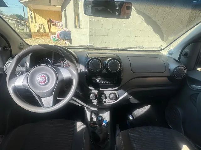 Fiat Palio Attractive 1.0 EVO Fire Flex 8V 5P 2013 - Foto 4