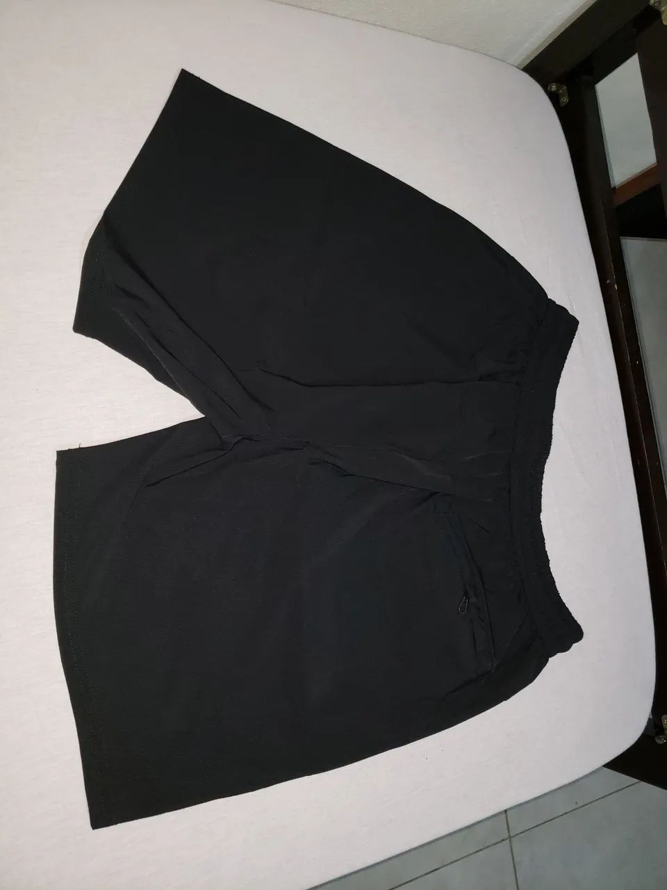 Vende short masculino tamanho M 