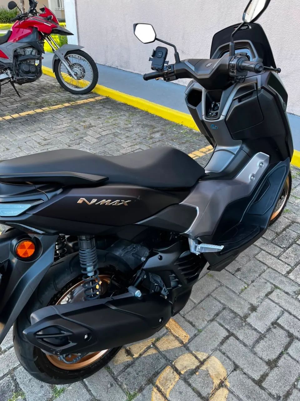 Nmax 2026 - Única dona  - Foto 4