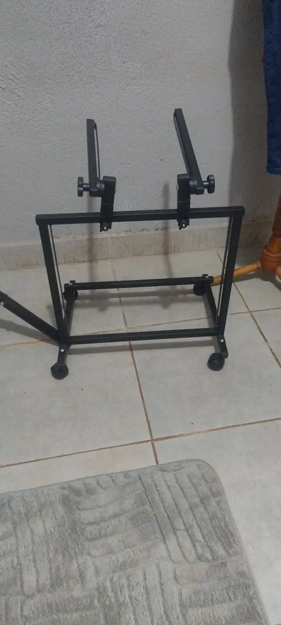 Vendo Rack para mesa de som