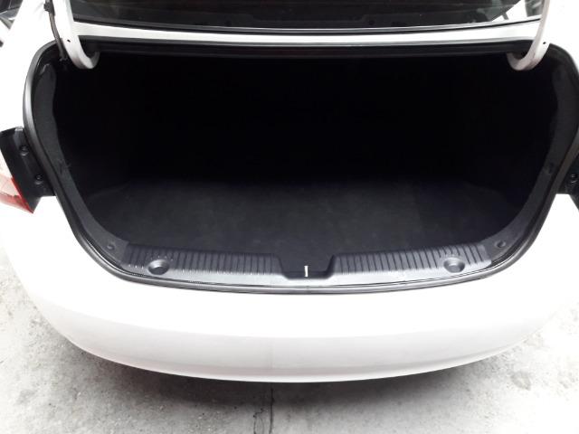 Hyundai HB-20S 1.6 2015 - Foto 9