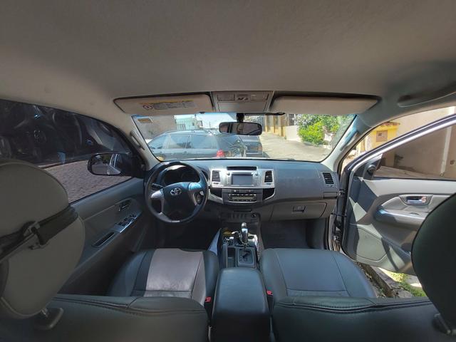 Toyota Hilux 2014 SRV 4x4 gasolina - Foto 7