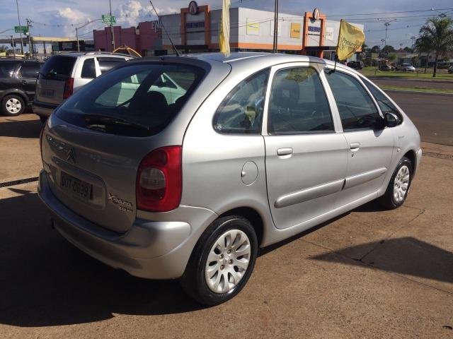 Citroën Xsara 2.0 2004 Financia 100% - Foto 6