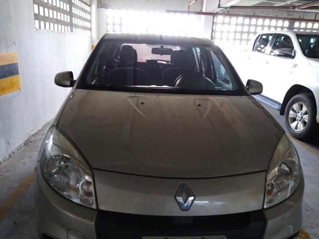 Sandero - Foto 2