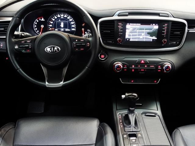 Kia Motors Sorento EX 3.3 7 Lugares 2016 - Foto 19