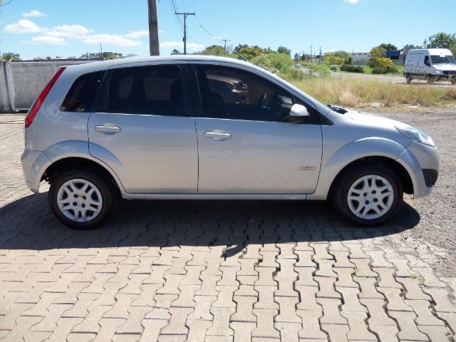 Ford Fiesta 1.6 - Foto 4