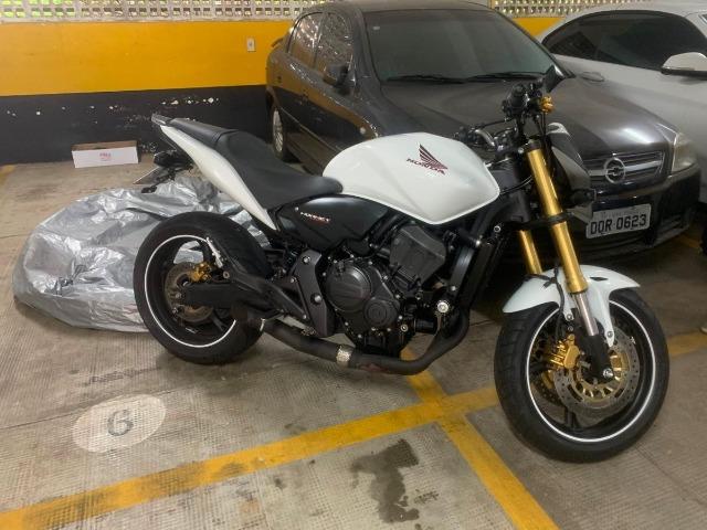 Hornet 600