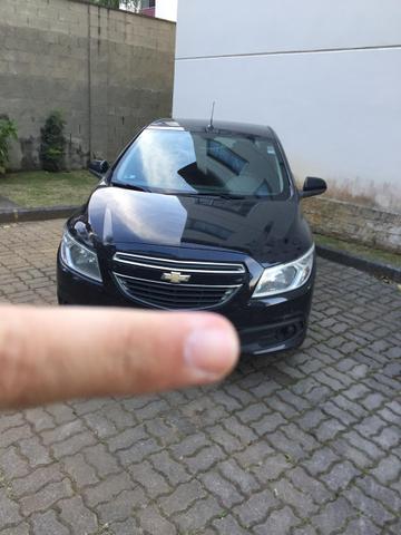 Onix Lt 1.0. 2013 completo fipe 30600