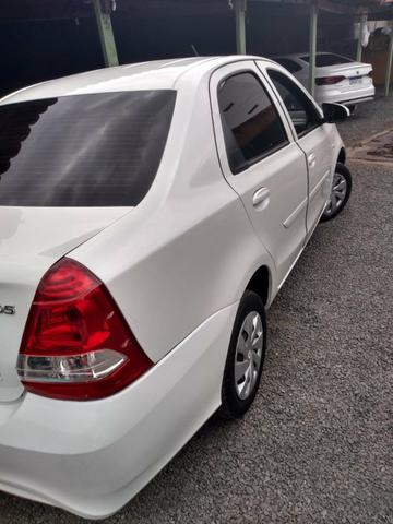 Vendo Etios - Foto 2