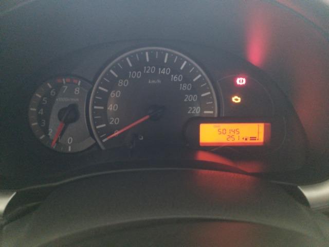 Nissan March 1.6 s - 2013/2014 - Foto 3
