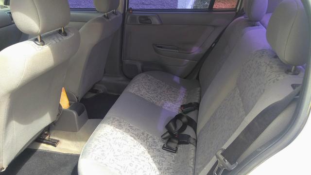 Vendo Astra 1.8 - Foto 4