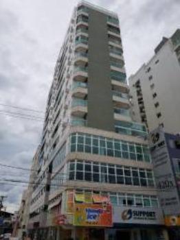 Apto beira mar ,3 quartos sendo uma suite - Foto 4