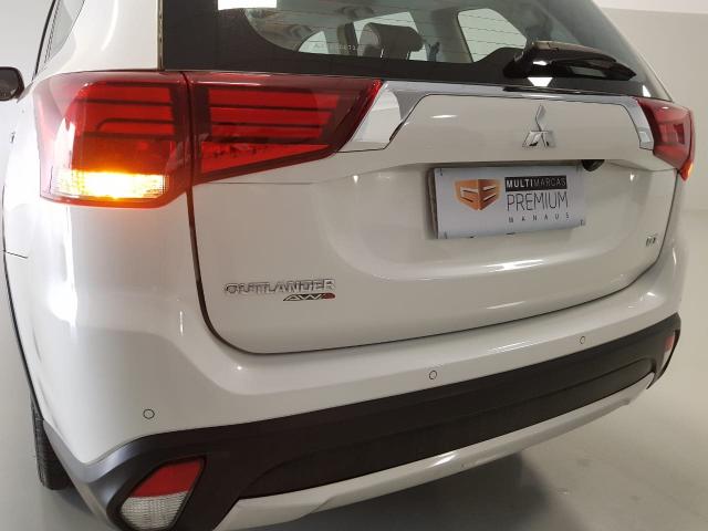 OUTLANDER 2017/2018 3.0 GT 4X4 V6 24V GASOLINA 4P AUTOMÁTICO - Foto 12