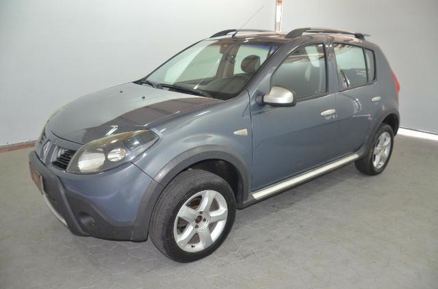 Sandero 1.6 Stepway, muito conservado, revisado com garantia, confira!
