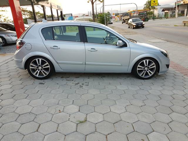 Vectra GTX 2010 Manual C/ 99 mil km Originais GT-X - Foto 7