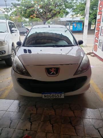 Peugeot hoggar 1.4flex 2012