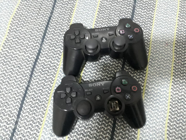 PS3 COM 11 JOGOS ORIGINAIS - Foto 2