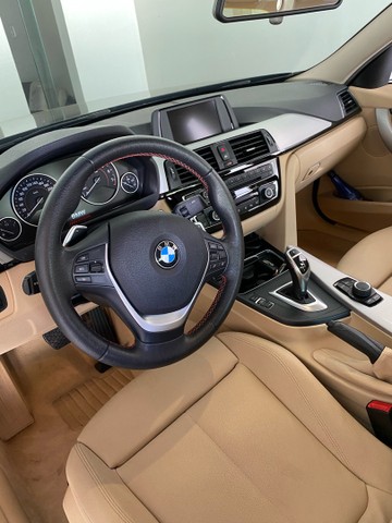 BMW 320I