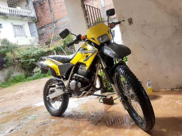 MOTO TORNADO 250 HONDA