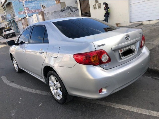 COROLLA AUTOMÁTICO 1.8