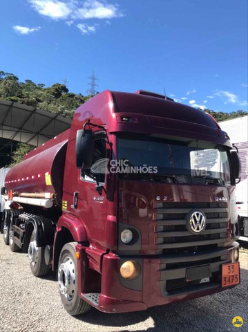 VW/ 24.280 CABINE LEITO CONSTELLATION BITRUCK 8X2 TANQUE