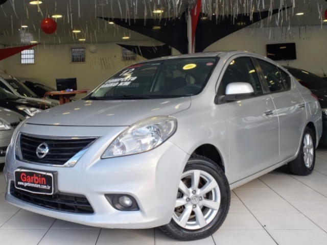 NISSAN VERSA 1.6 SL 2012