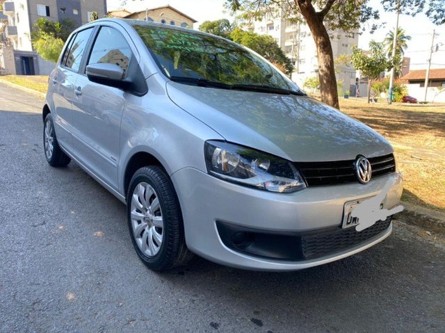 VENDO FOX TREND 2014 1.0 COMPLETO