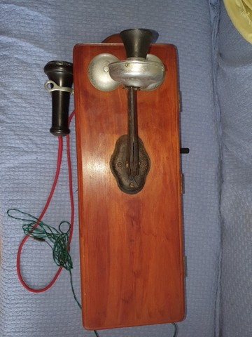 telefone antigo de parede à manivela - Foto 6
