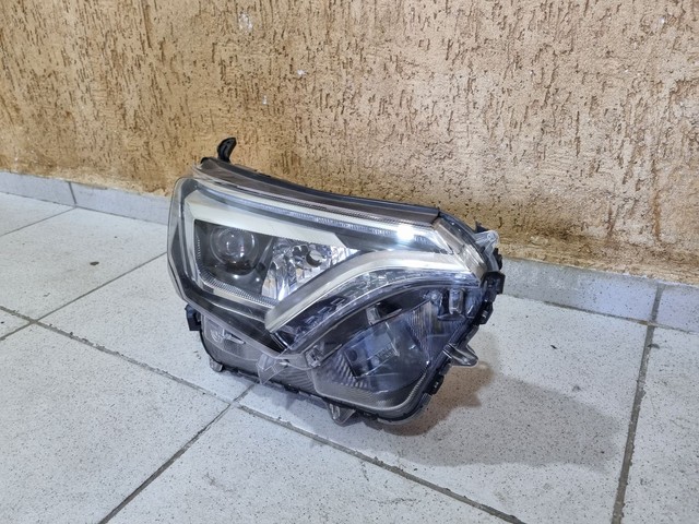Farol direito Rav4 17/19 Original - Foto 2