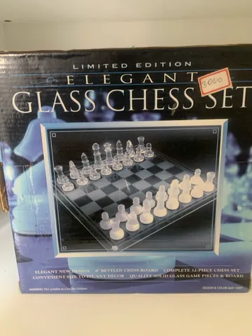 Jogo Tabuleiro de Xadrez em Vidro - Glass Chess 39cm - Toyshow