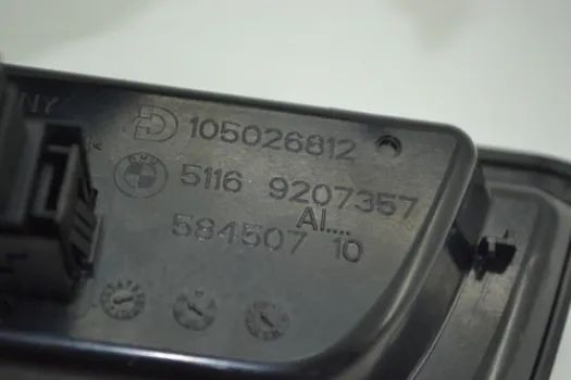Entrada Usb Auxiliar Painel Bmw 320 2016 2017 Original - Foto 5