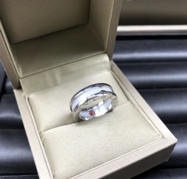 aneis de luxo bvlgari 18 k finas unidade - Foto 2