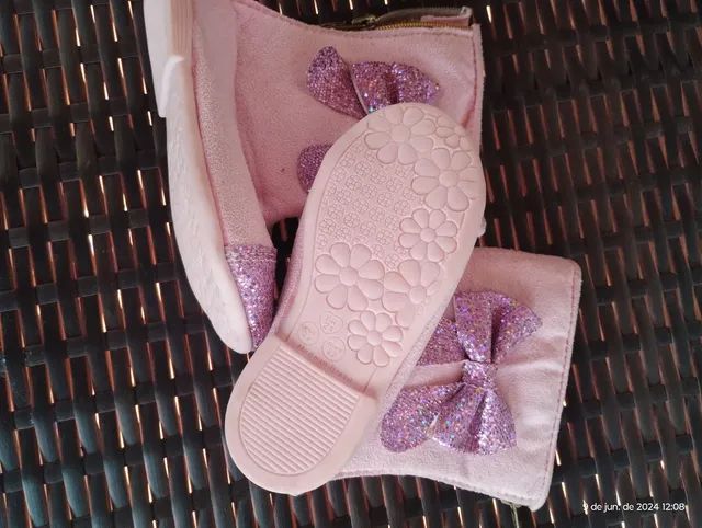 Lote de botas, calçados 19 a 22 - Foto 4