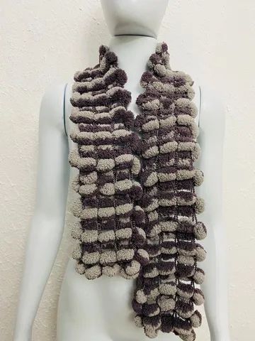 Cachecol Pluf Bolinhas Cinza Claro / Cinza Escuro Bom Estado - Foto 2