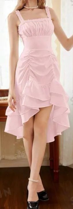 Vestido com Babado