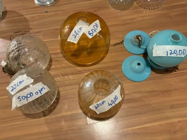 Globos e Cupulas e lustres, variados, antigos, opalina, bico de jaca - Foto 6