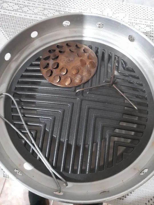 Vendo panela grill muito boa para assados e cozimento  - Foto 5
