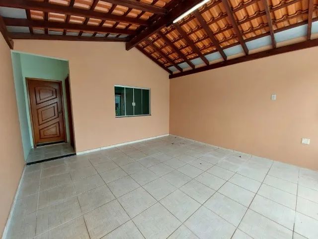 - Casa na Divinéia