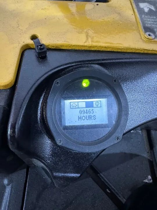 Transpaleteira eletrica Hister 2.700kg - Foto 2